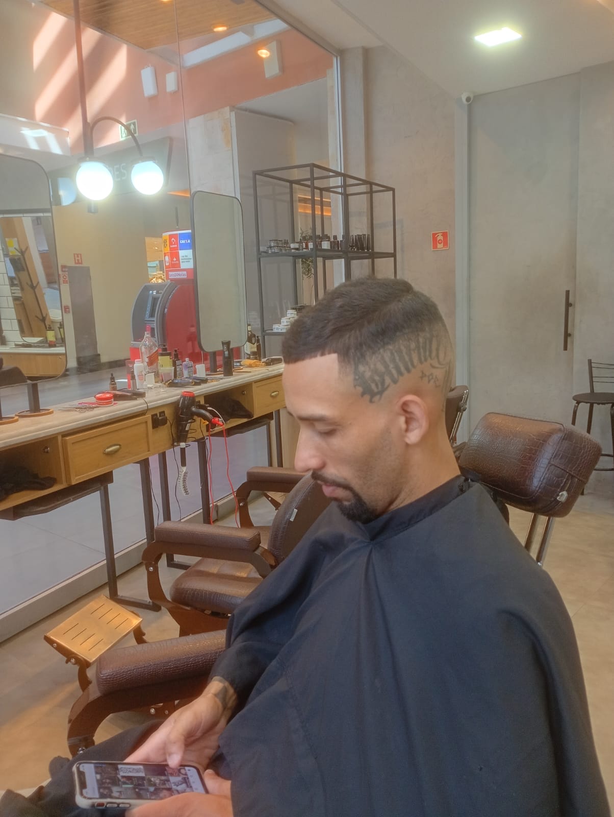 Corte com desenho feito na Barber Campinas